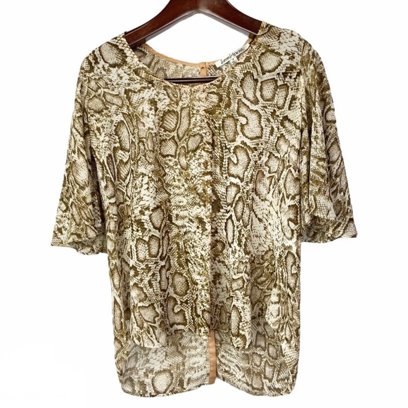 Lovers + Friends• boho semi sheer snakeskin print short sleeve top small - Picture 1 of 7